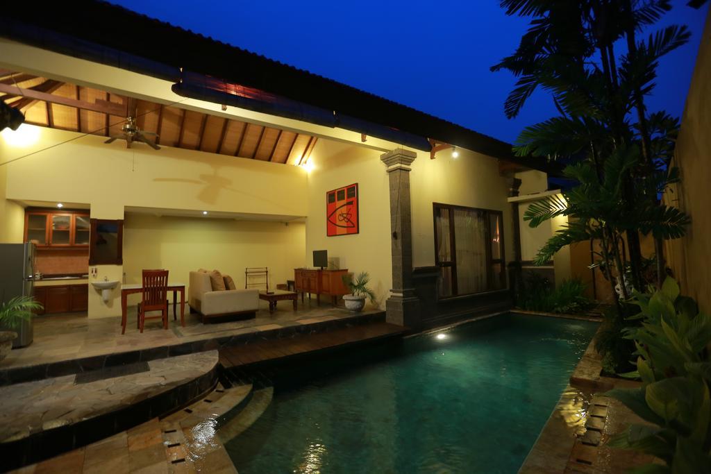 Putri Bali Villa Σεμινιάκ Εξωτερικό φωτογραφία